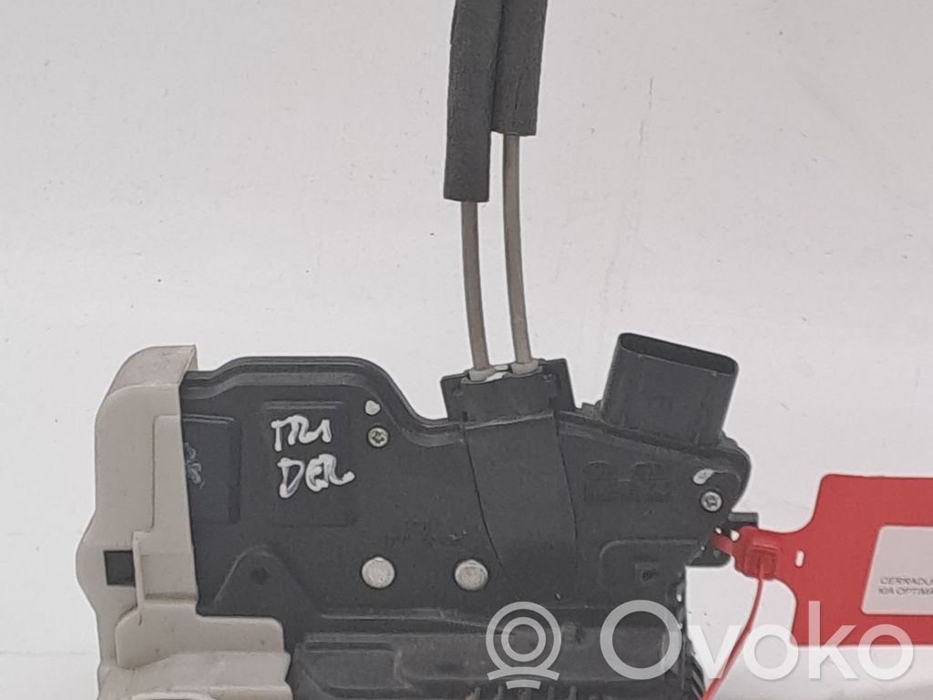 Cerradura de puerta trasera   813202T020