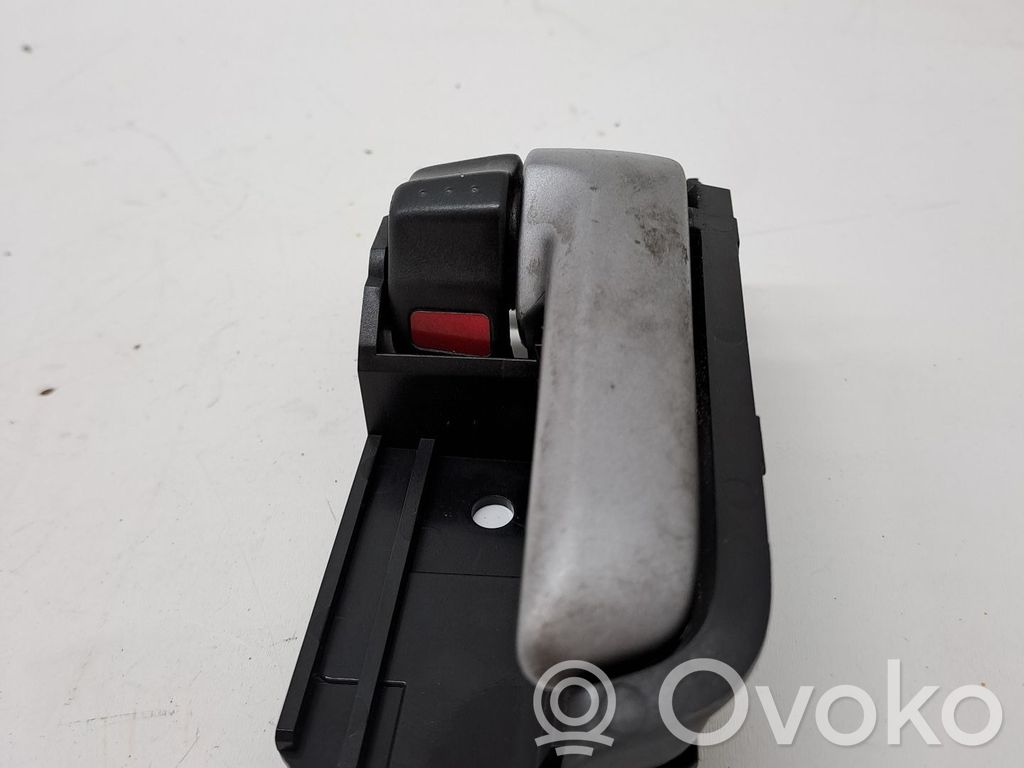 Manecilla interna de puerta corredera   8311062J30BWL