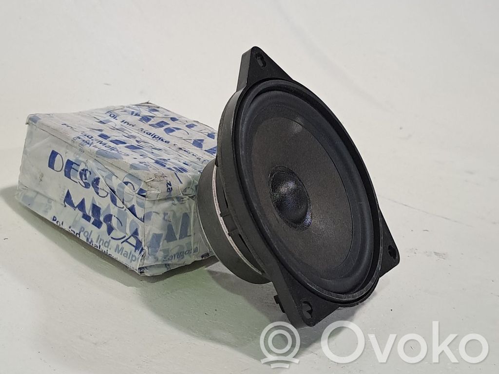Altavoz de la puerta delantera   18820010