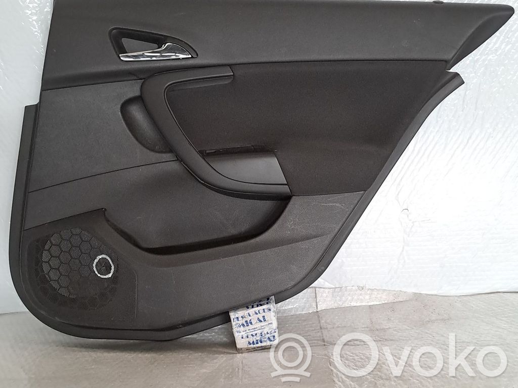 Opel Insignia A Rivestimento del pannello della portiera posteriore 