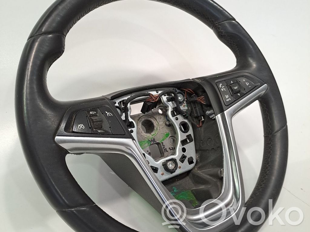 Volant   13316547