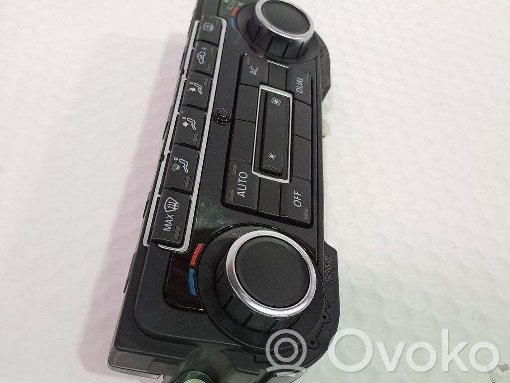 Volkswagen Golf VI Unitate control climatizare 