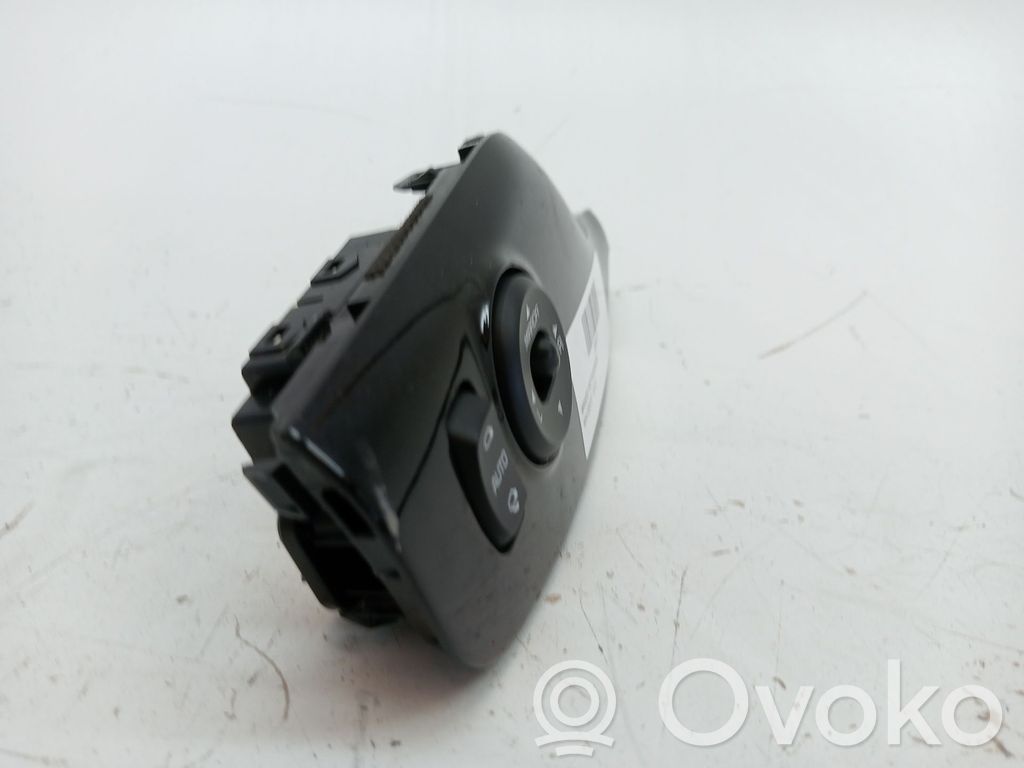 KIA Ceed Interruptor del espejo lateral 