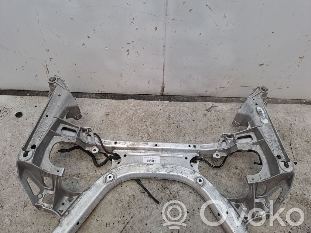 BMW 5 E60 E61 Subcadru frontal 