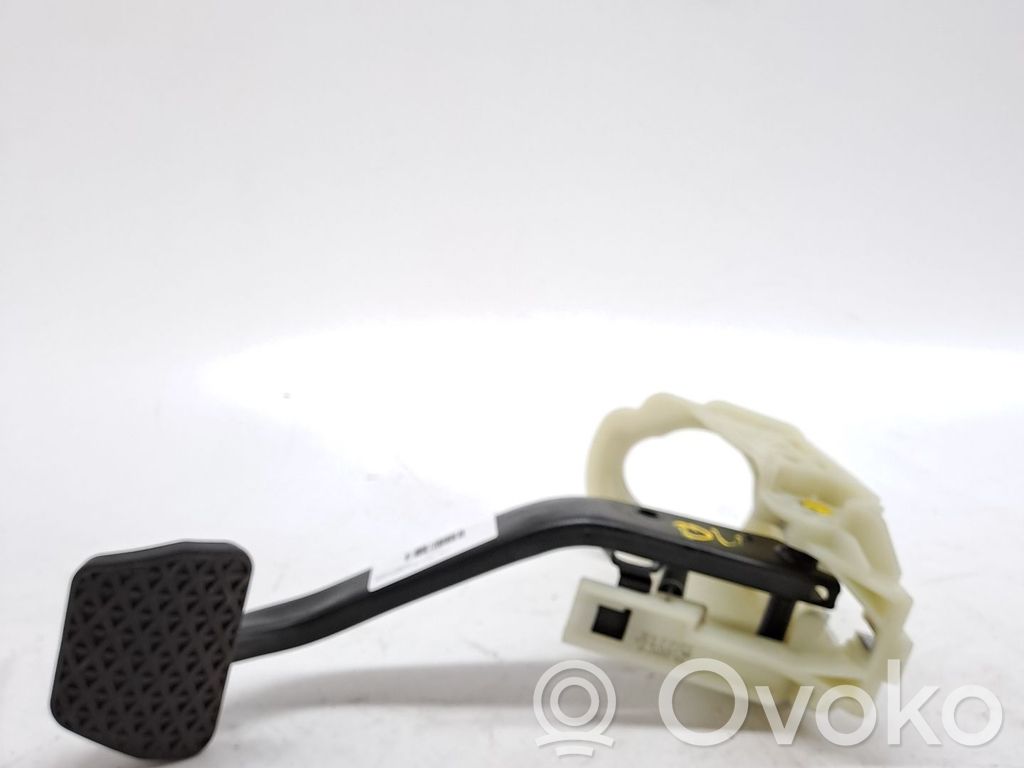 Pedal de freno   35006895677