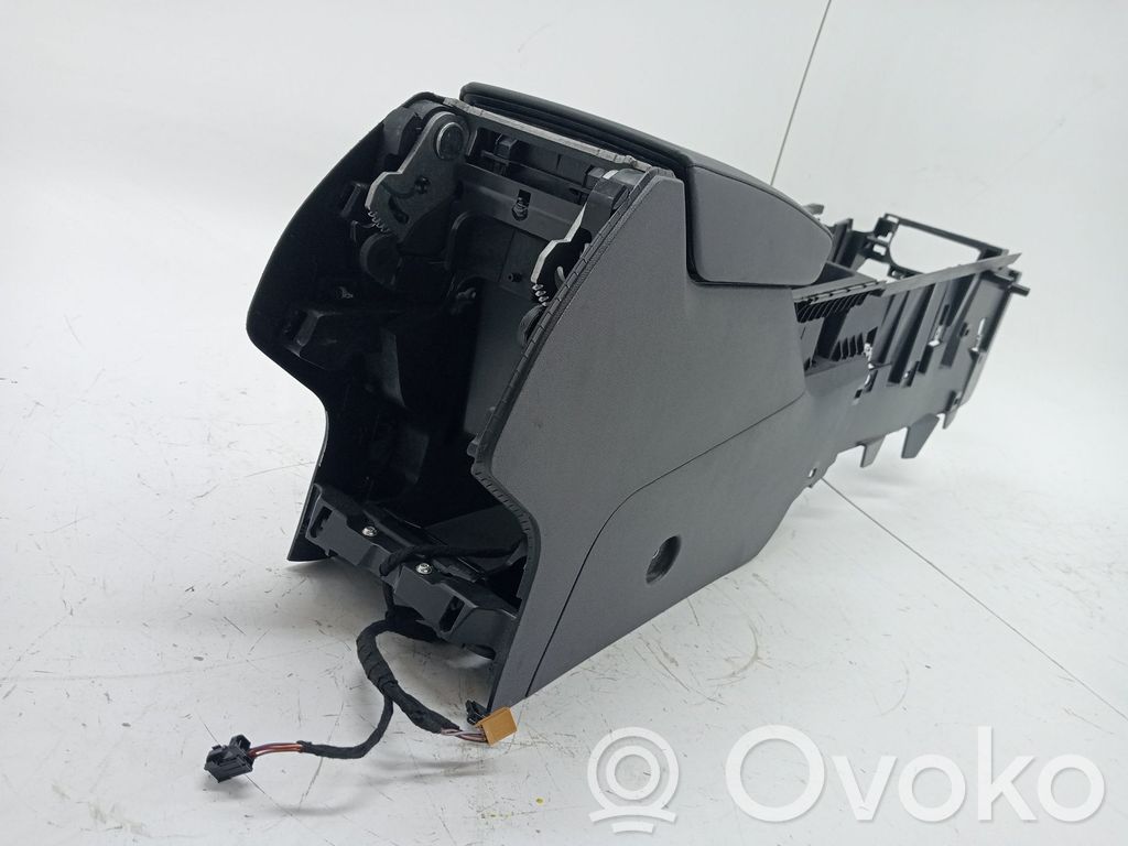 Seat Leon IV Centrālā konsole 