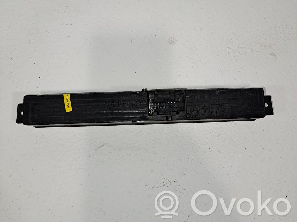 Hazard light switch   95524530