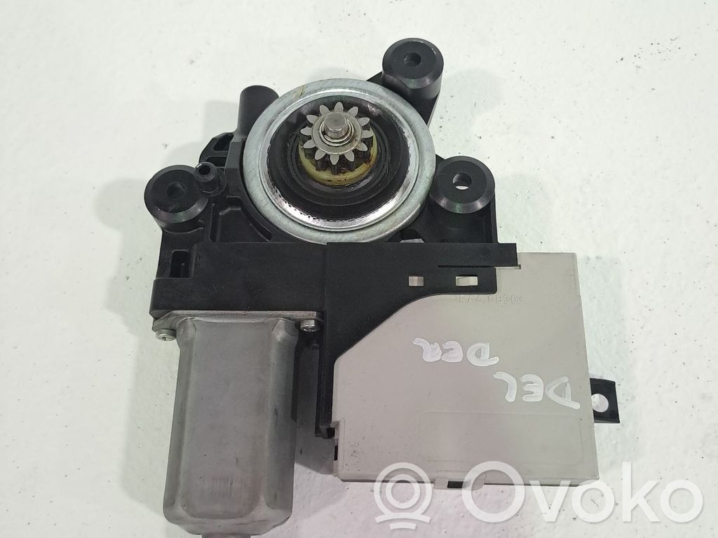 Motor del regulador de la ventanilla de la puerta delantera   7M5T14B533CC