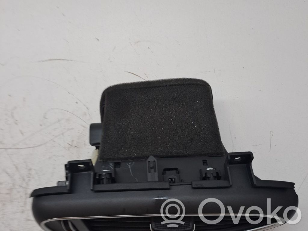 Hyundai i30 fastback Luftausströmer Lüftungsdüse Luftdüse frontscheibe