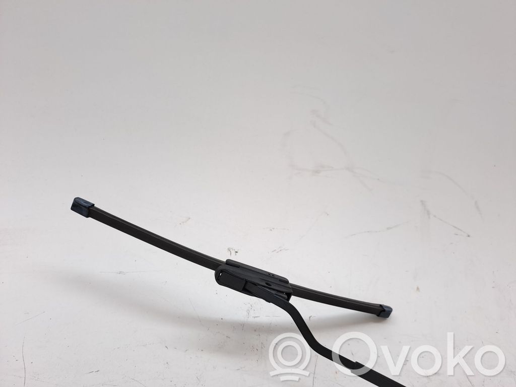 Brazo del limpiaparabrisas delantero   98321H8000