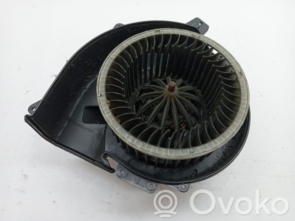 Heizungslüfter   6R1819015