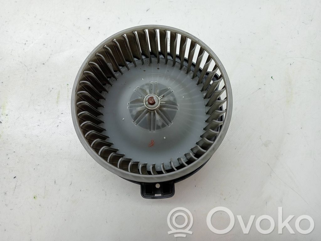 Toyota Corolla Verso AR10 Ventilator aerotermă 