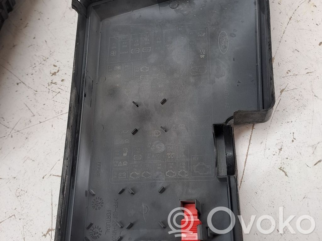 Fuse module   1223183,3M5T14A142AB,1526676