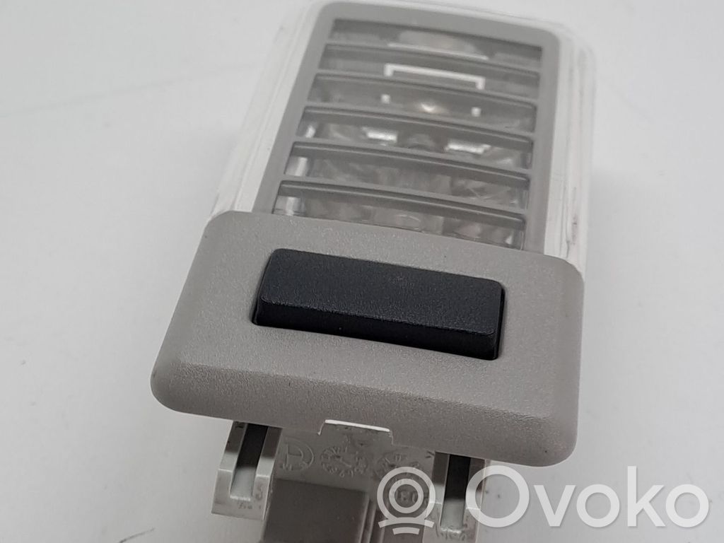 BMW X3 E83 Consola de luz del techo 