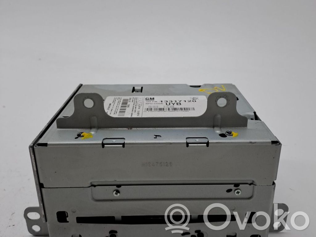 Radio / CD-Player / DVD-Player / Navigation   13317120