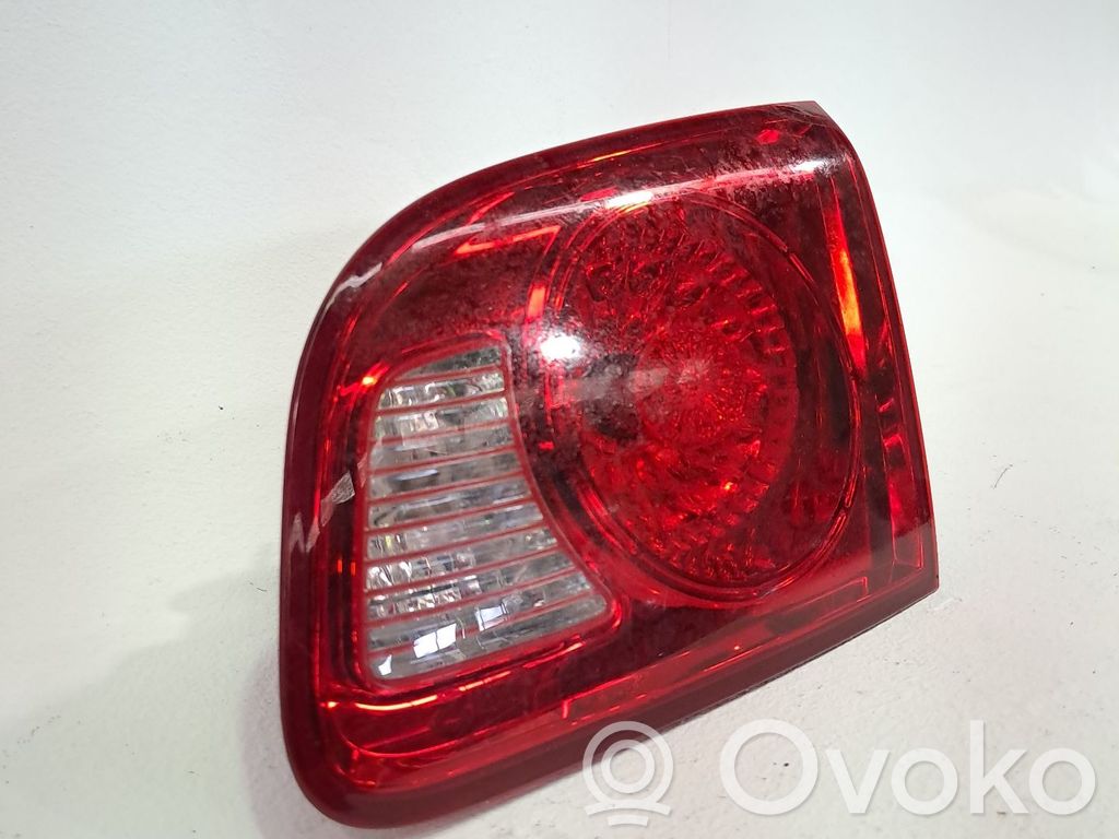 Hyundai Santa Fe Takavalon polttimo 