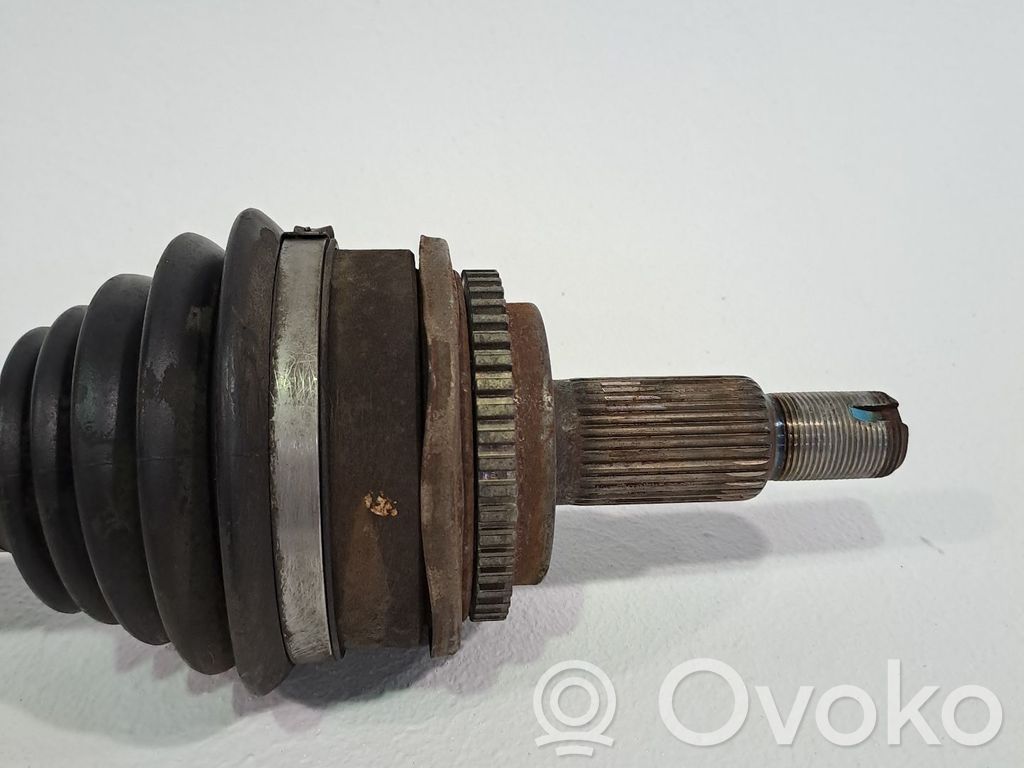Eje propulsor/eje de transmisión trasero   TOB500270