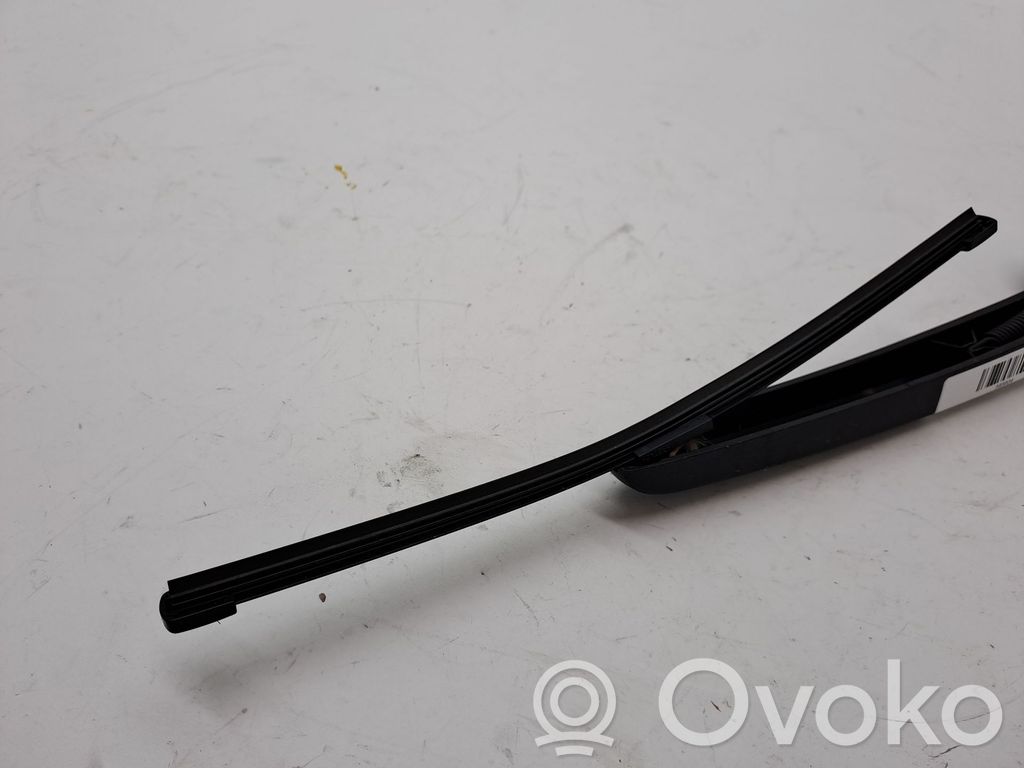Brazo del limpiaparabrisas trasero   81A955407A