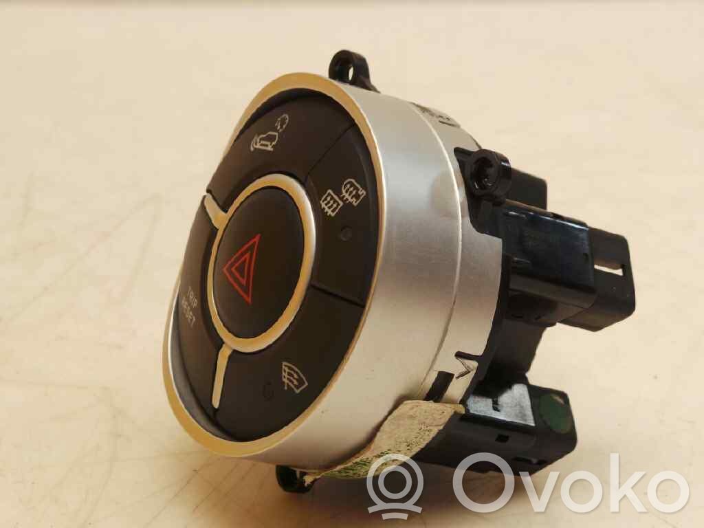 Boutons / interrupteurs volant   8520109010