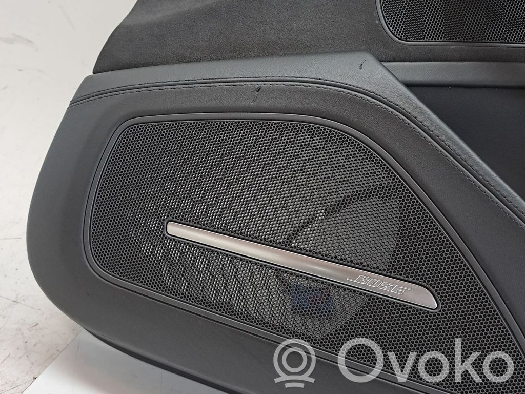 Takaoven verhoilu   4H4867303JWFA
