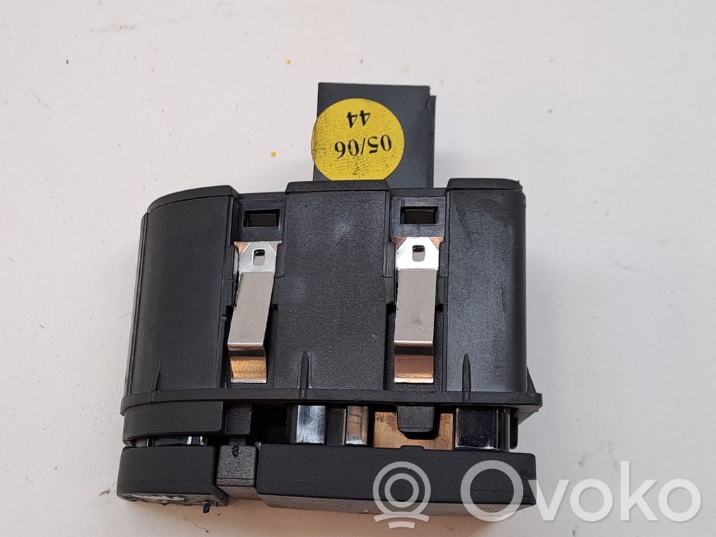 Audi A6 Allroad C5 Modulo di controllo del corpo centrale 