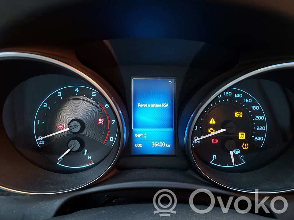 Toyota Auris 150 Moottorisarja 