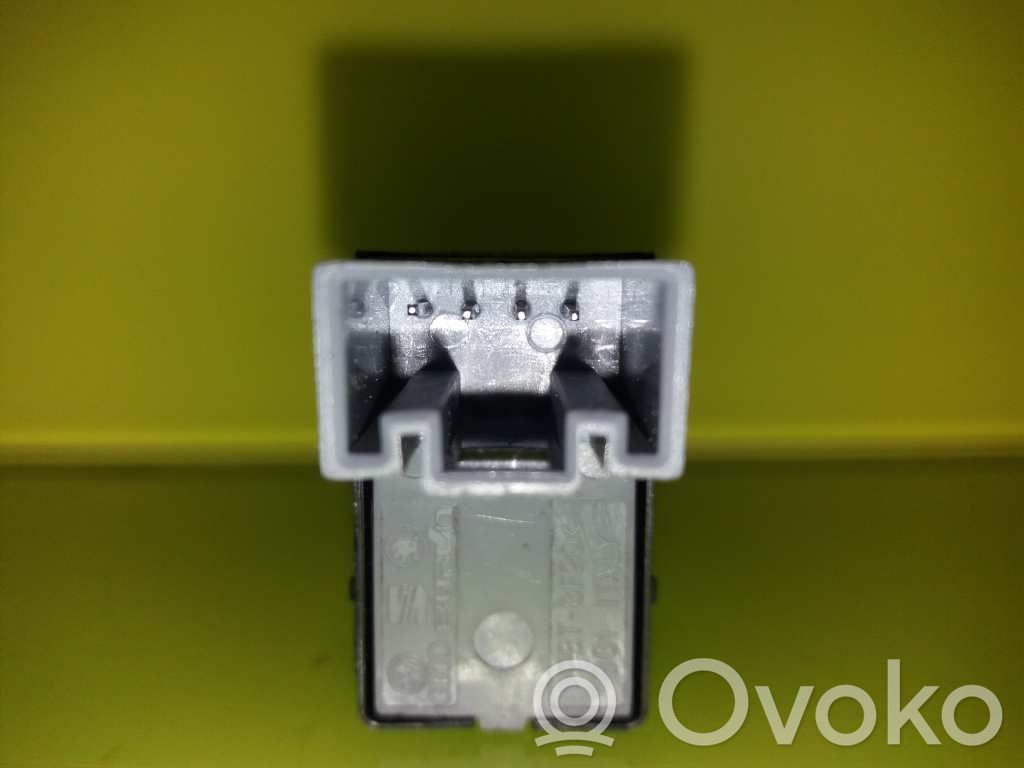 Interruptor del elevalunas eléctrico   7L6959855B