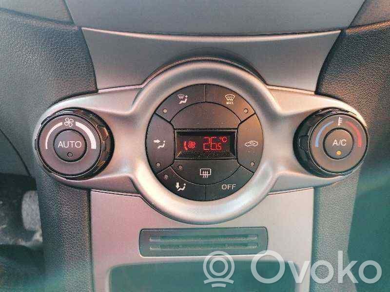 Climate control unit   8A6T18C612AJ