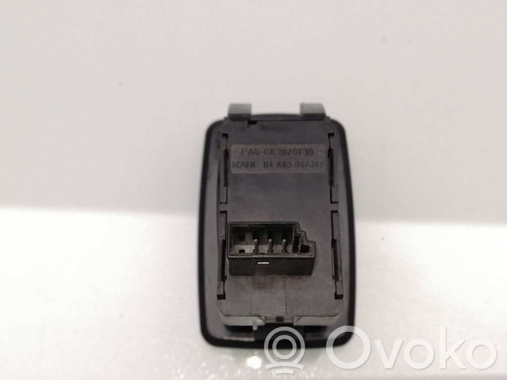 Elektrisko logu slēdzis   6945874