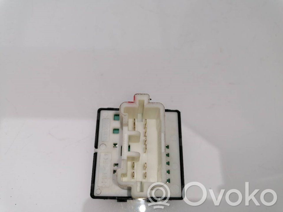 Comutator oglinzi laterale   5704U44