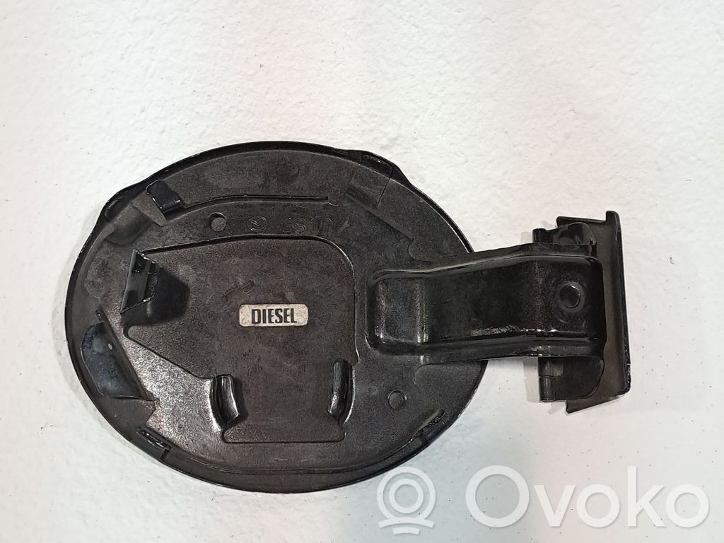 Tapón del depósito de combustible   GS1D42410B