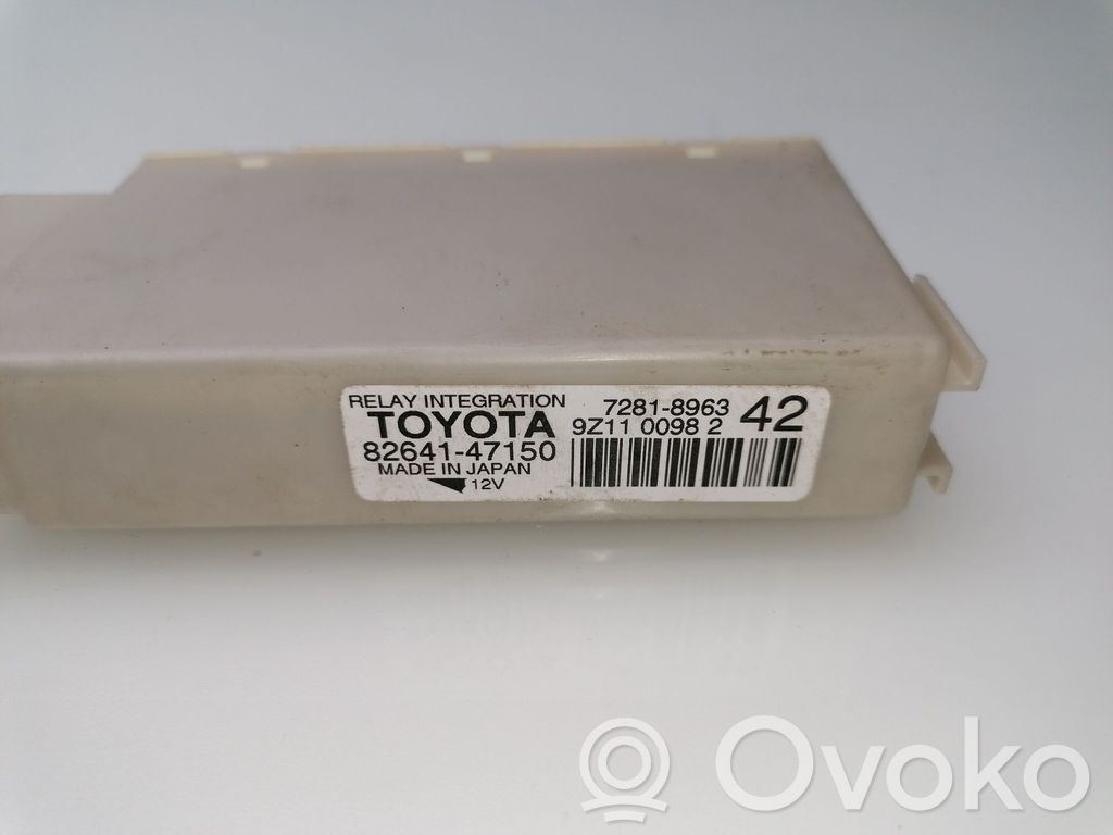 Toyota Prius+ (ZVW40) Modul de control caroserie central