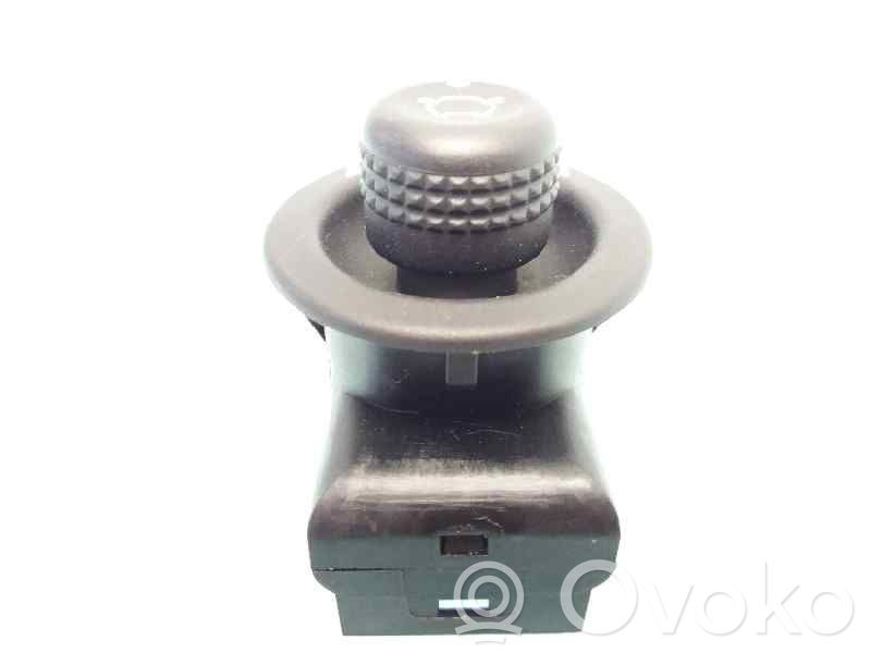 Ford Escort Bouton de commutateur rétroviseur latéral