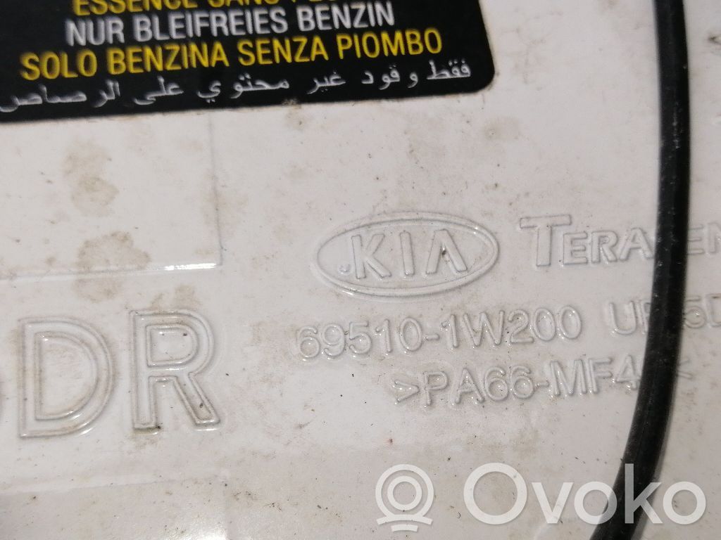 KIA Rio Sportello del serbatoio del carburante