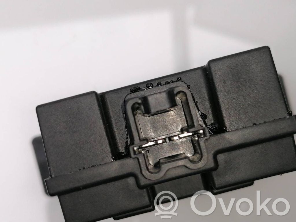Nissan Qashqai Modul de control caroserie central 