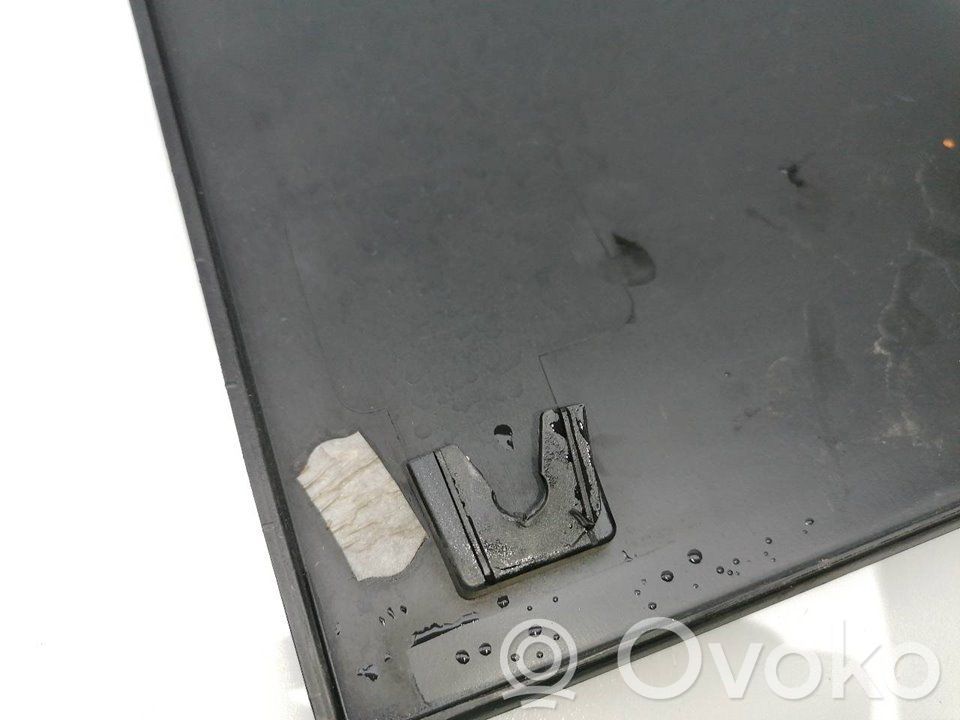 Moldura del panel   5801821733,5801821731