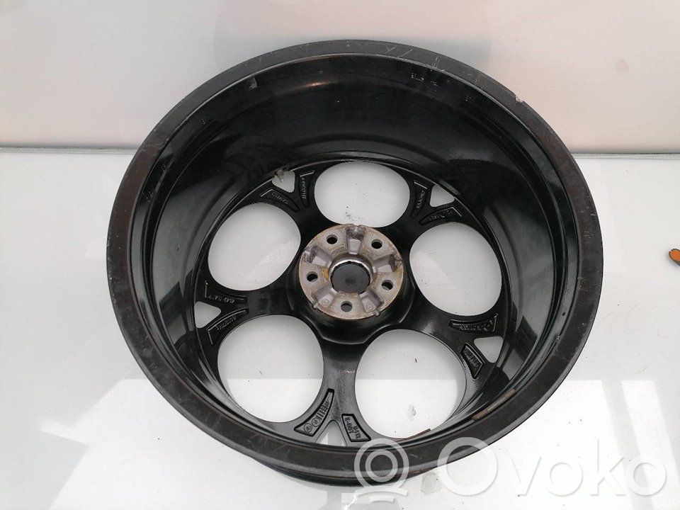 Alfa Romeo Stelvio Jante alliage aluminium R24