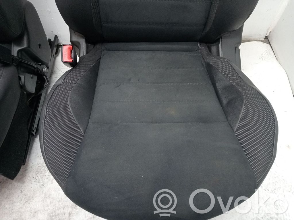 Nissan Juke I F15 Zestaw poduszek powietrznych z panelem