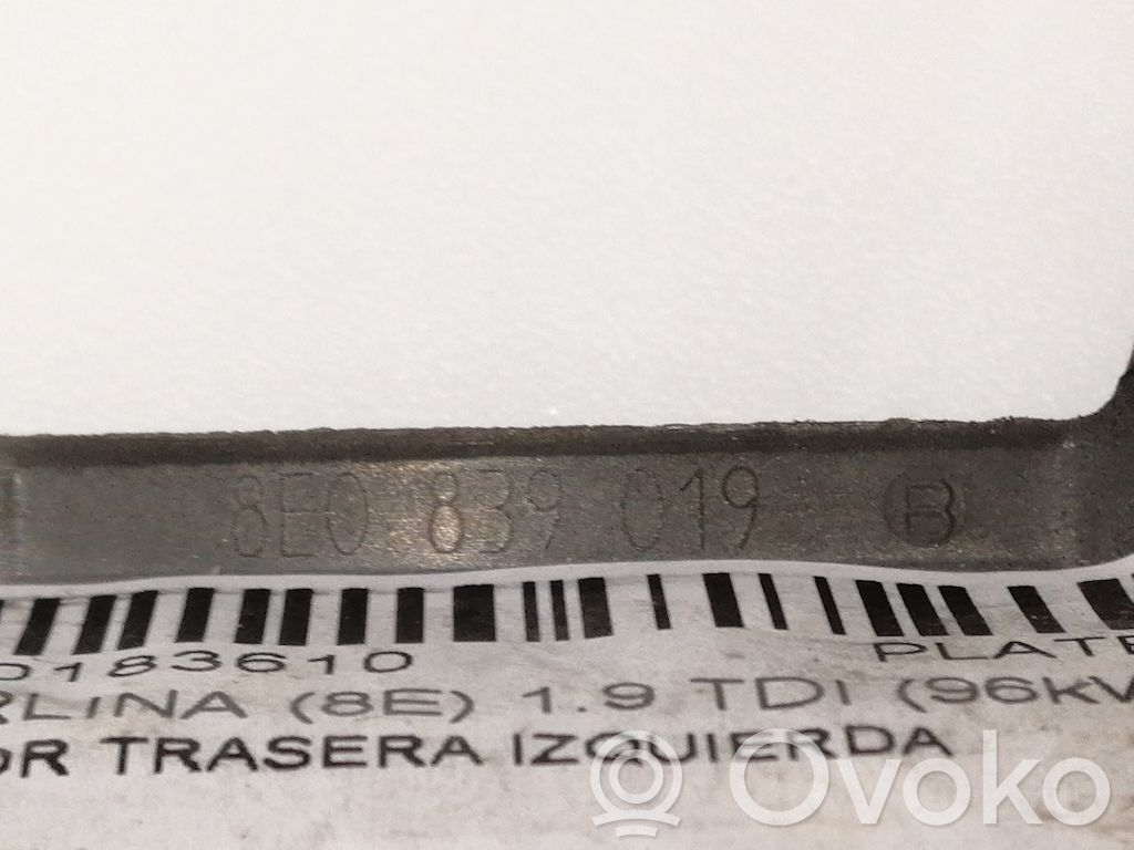Audi A4 S4 B6 8E 8H Maniglia interna per portiera posteriore