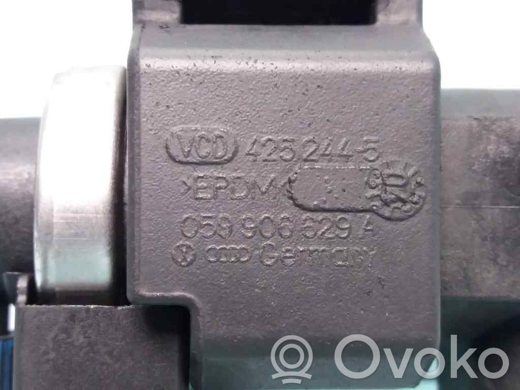 Audi A4 S4 B8 8K Venttiili 