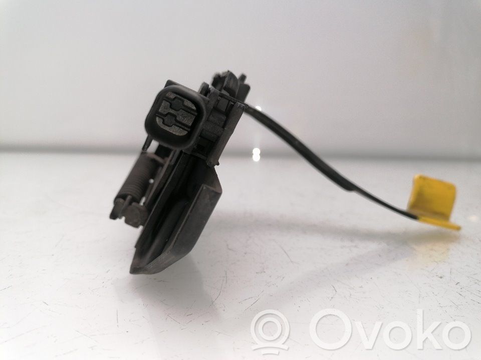 Ford C-MAX I Kiinnityskoukku/-silmukka 