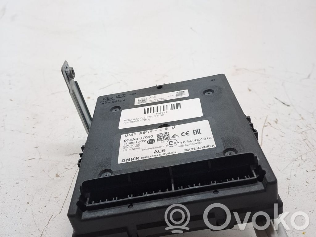 KIA Ceed Unidad de control/módulo de carrocería central 