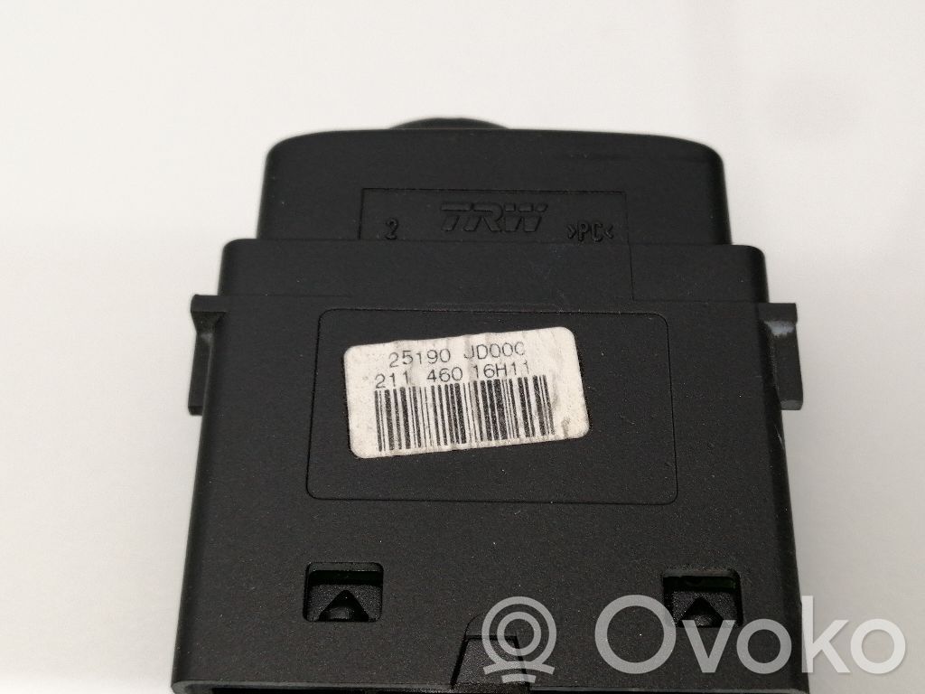 Interruptor de luz   25190JD00C