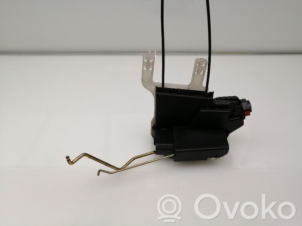 Etuoven lukko   813202E000