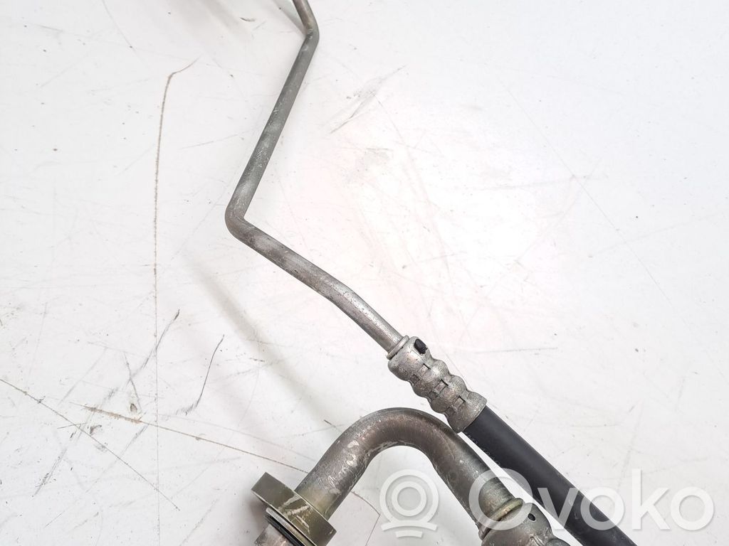 A/C flexible coupling/sleeve   109215700F