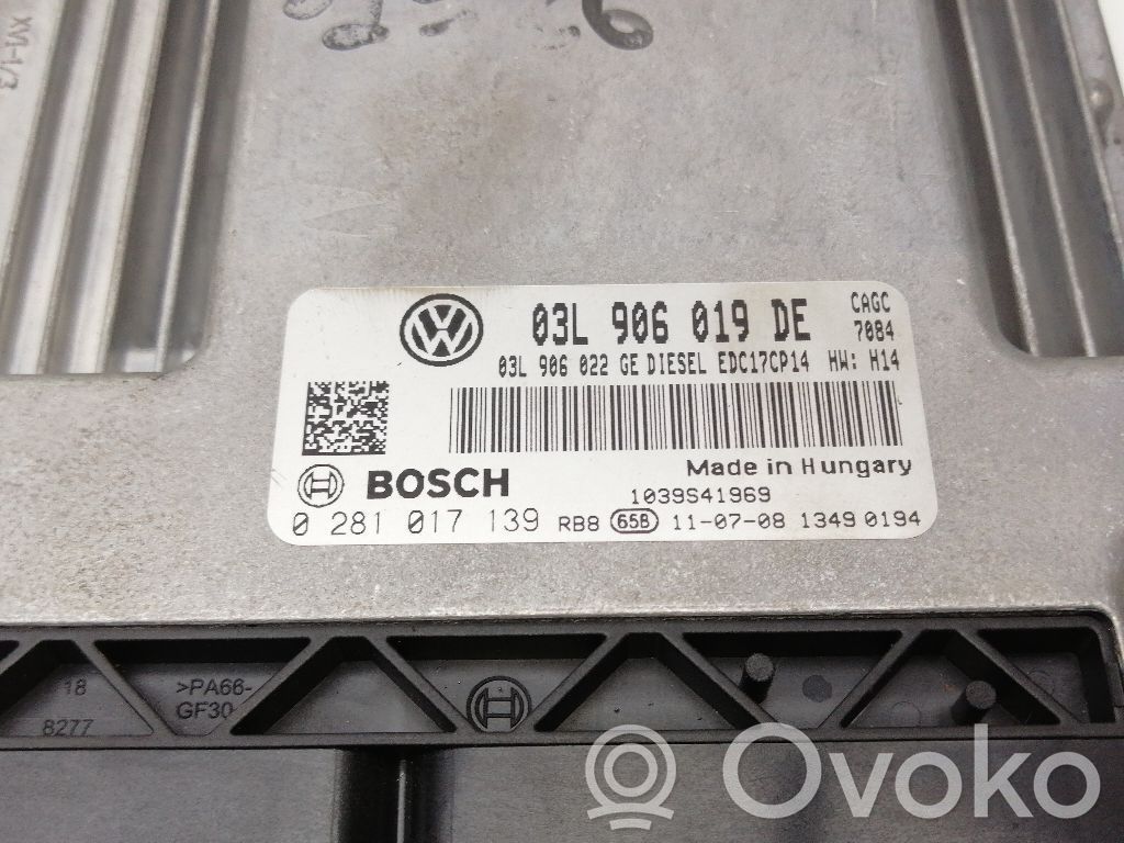 Unidad de control/módulo ECU del motor   03L906019DE,0281017139,03L906022GE