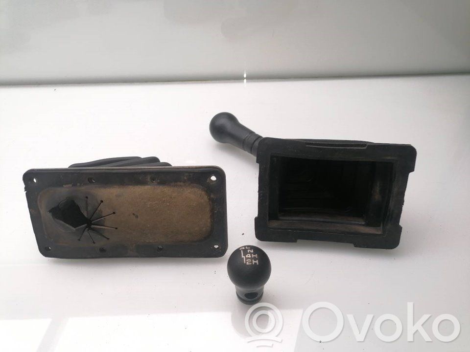 Suzuki Vitara (ET/TA) Drążek / Pokrętło zmiany biegów 