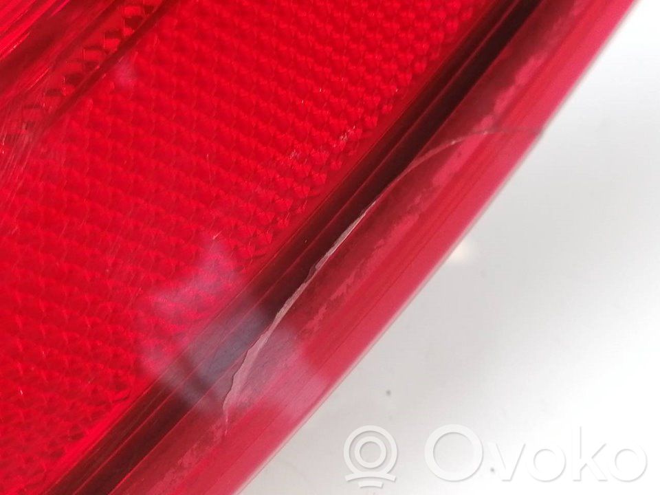 Ampoule, feu stop / feu arrière   63217429728
