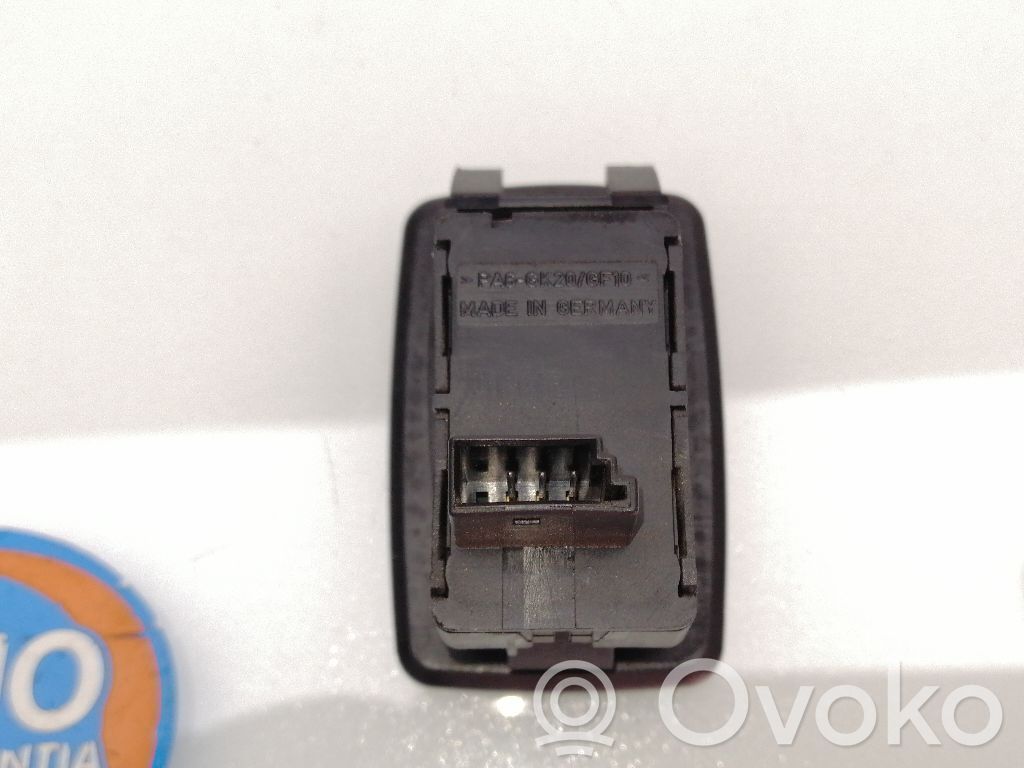 Electric window control switch   6945874,159399003370A
