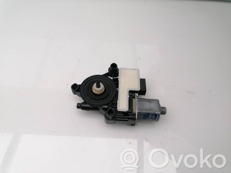 Seat Altea Silniczek podnoszenia szyby drzwi tylnych